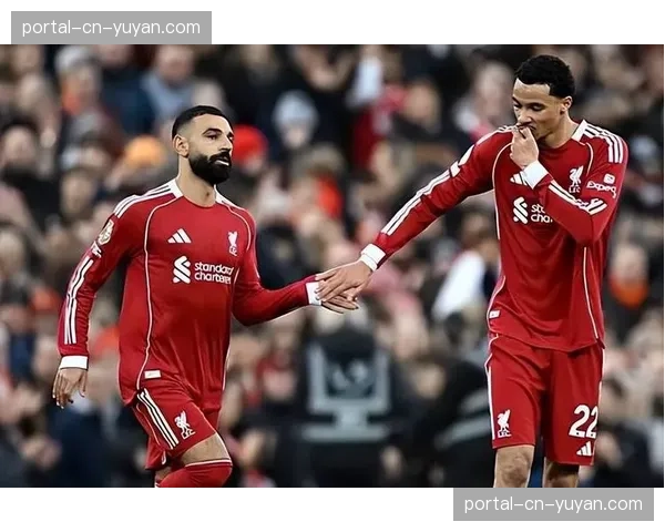 英超战报：利物浦4-2布莱顿，萨拉赫两射一传，红军暂登榜首