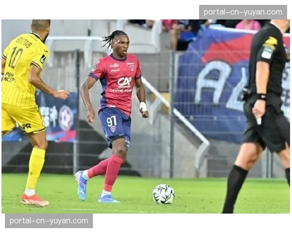 《队报》预测本轮首发：雷恩或变阵三后卫应对里尔