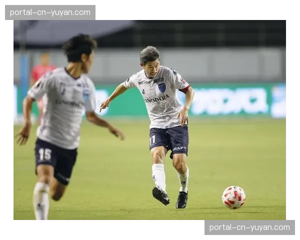 日本联赛杯决赛：神户制钢惊险逆转松下，成功卫冕