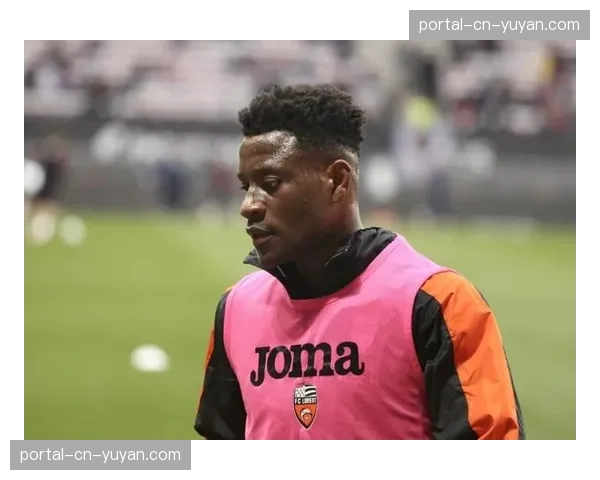 洛里昂后卫夸西成为转会市场焦点，多支欧洲球队有意